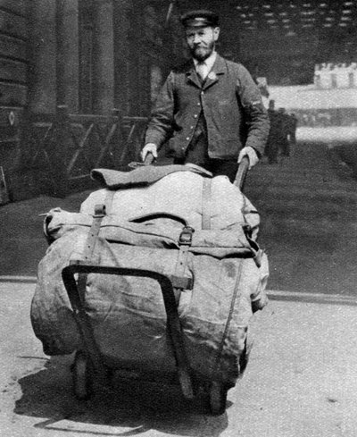 Um carregador de trem, Londres, 1926-1927 de Unbekannt