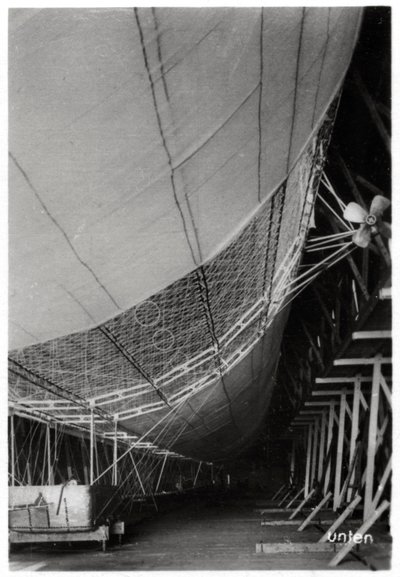 Dirigível LZ1 Graf Zeppelin em construção, 1899 1933 de Unbekannt