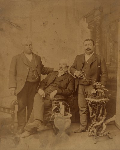Impressão de albumina de três membros da família Boyd, 1890-1930. de Unbekannt