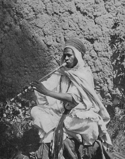 Tocador de flauta nativo da Argélia, 1912 de Unbekannt