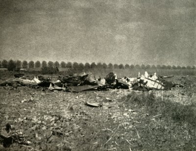 E depois: O fim de um Heinkel em um campo francês, 1939-1940, 1941. de Unbekannt