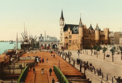 Antuérpia (Anvers). Vista sobre o castelo velho (Het Steen) para o porto. Por volta de 1900 de Unbekannt
