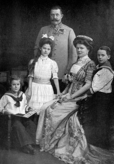 Arquiduque Franz Ferdinand da Áustria e sua família, c1910 c1920 de Unbekannt