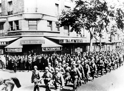 Chegada das primeiras tropas alemãs em Paris, junho de 1940 de Unbekannt