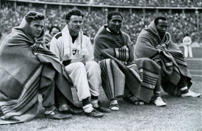 Atletas Frank Wykoff, Paul Hanni, Ralph Metcalfe e Jesse Owens, Jogos Olímpicos de Berlim, 1936 de Unbekannt