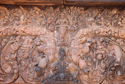 Templo Banteay Srei em Angkor, no Camboja. Intricadamente esculpido. Siem Reap Camboja de Unbekannt