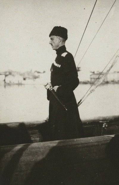 Barão Pyotr Nikolayevich Wrangel no iate Lucullus. Lemnos, 1921. de Unbekannt