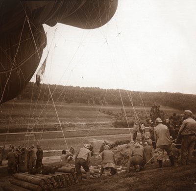 Balão de barragem, Genicourt, norte da França, c1914-c1918 de Unbekannt