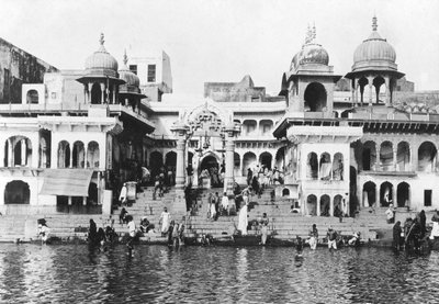 Ghat de banho no rio Yamuna, Muttra, 1917 de Unbekannt