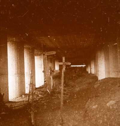 Trincheira de baioneta, Verdun, norte da França, c1916-c1918. de Unbekannt