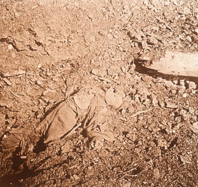 Corpo de soldado morto, Verdun, norte da França, c1914-c1918 de Unbekannt