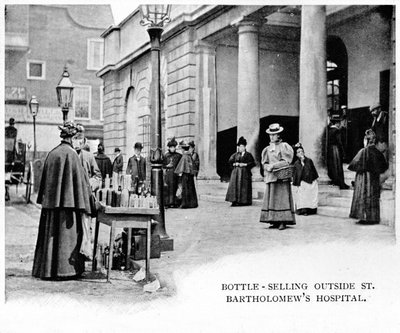 Venda de garrafas fora do Hospital St Bartholomews, Londres, c1903 1903 de Unbekannt