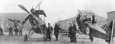 British Royal Flying Corps aeronaves em reparo, c1916 de Unbekannt