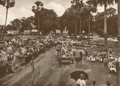 Funeral birmanês. - Procissão de carroças com ofertas, 1900. de Unbekannt
