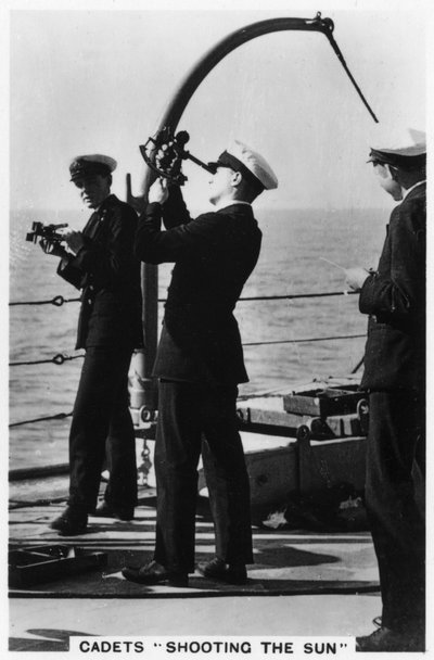 Cadetes atirando ao sol, Royal Navy College, 1937 de Unbekannt
