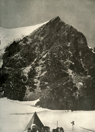 Acampe em 17 de dezembro na Geleira Ferrar abaixo da Rocha Sentinela, 1908, 1909 de Unbekannt