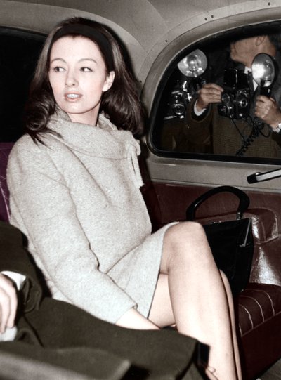 Christine Keeler chegando no Old Bailey, Londres, 1963 de Unbekannt