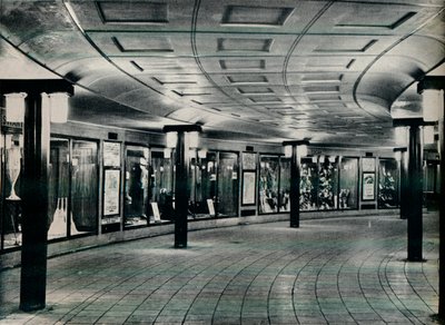 Área de circulação da Estação Piccadilly Circus, 1929 de Unbekannt