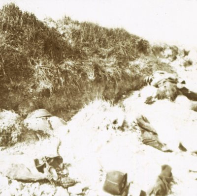 Clery após ataque, França, c1914-c1918 de Unbekannt