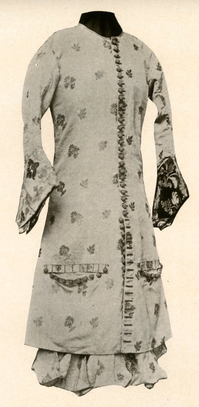 Casaco e calções completos de brocado amarelo com flores e folhas, c1670, 1937. de Unbekannt