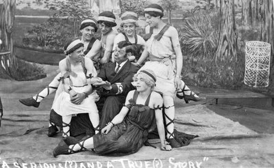 Festa de Concerto no HMS Royal Oak, c.1915 (foto a p/b) de Unbekannt