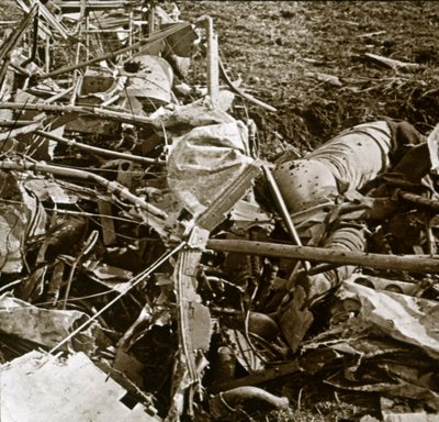 Avião caiu, Aisne, França, c1914-c1918 de Unbekannt