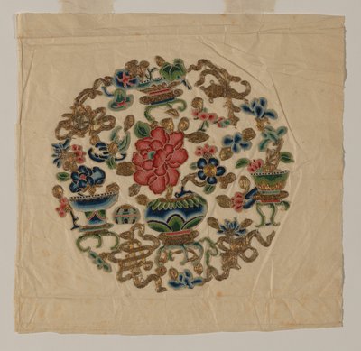 Bordado com motivos recortados, China, dinastia Qing 1644-1911, século XIX. de Unbekannt
