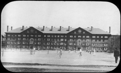 Edifício do dormitório, Universidade de Harvard, Massachusetts, EUA, final do século XIX ou início do século XX de Unbekannt