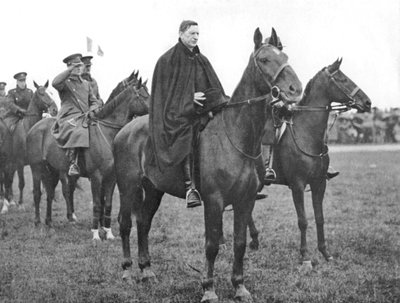 Eamon De Valera em uma marcha das tropas do Estado Livre Irlandês, Dublin, c1934-1935 de Unbekannt