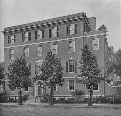 Frente de entrada na East 57th Street, casa da Sra. WK Vanderbilt, Nova York, 1924 de Unbekannt