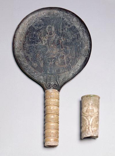 Espelho Etrusco de Marfim com Decoração Gravada representando o Circo Ameaçador de Odisseu; Cabo Gorgoneion de Marfim, século IV a.C. (bronze e marfim) de Unbekannt