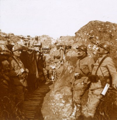 Unidade de combate, Ville-sur-Tourbe, norte da França, c1914-c1918 de Unbekannt