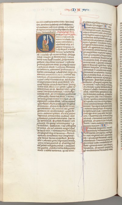 Fol. 360v, Nahum, O inicial historiado, Nahum ajoelhado com um pergaminho, busto de Deus acima, c. 1275-13 de Unbekannt