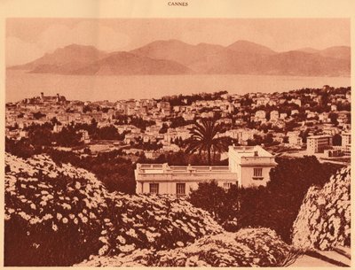 Vista geral retirada de Pezou, Cannes, 1930. de Unbekannt
