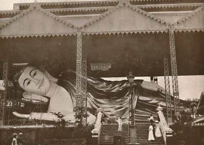 Figura reclinada gigantesca de Buda, Pegu, 1900. de Unbekannt