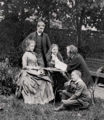 Gustave Eiffel, engenheiro francês, com sua família, 1882 de Unbekannt