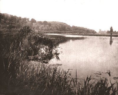 Alcance de Hurley, rio Tamisa entre Bisham e Medmenham, Buckinghamshire, 1894. de Unbekannt