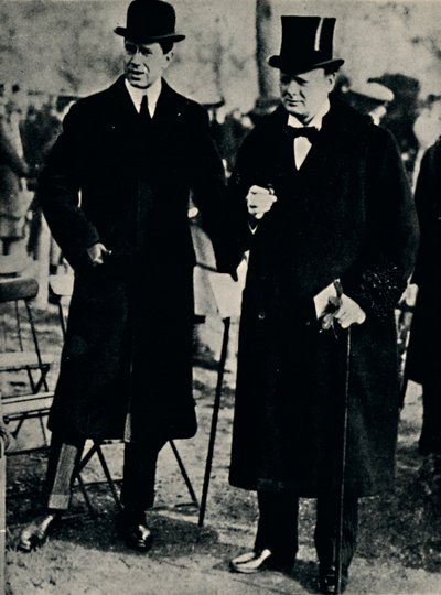 No Hyde Park com o príncipe herdeiro da Suécia, 1917, 1945. de Unbekannt