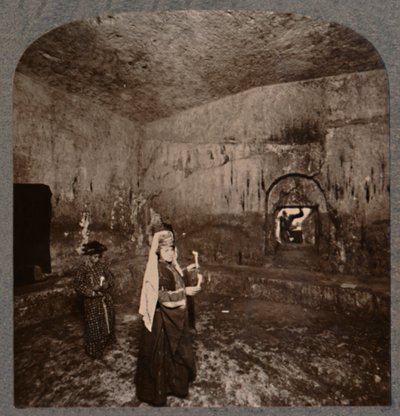 Interior dos túmulos dos reis na estrada para Nablus, c1900 de Unbekannt