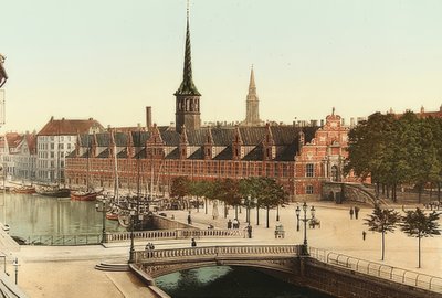 Copenhagen. A bolsa de valores. Por volta de 1900. Fotografia por Photoglob - Zurich de Unbekannt