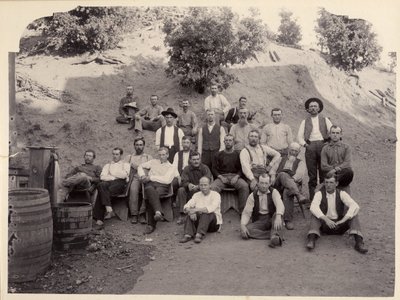 Grupo de mina La Grange, Califórnia, anos 1900. de Unbekannt