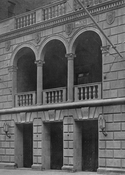 Entrada principal do Fraternity Clubs Building, Nova York, 1924 de Unbekannt
