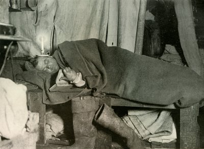 Marston em sua cama, c1908, 1909. de Unbekannt
