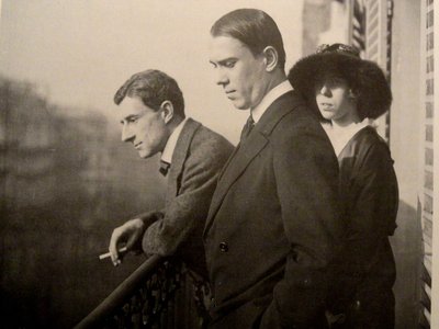 Maurice Ravel, Vaslav Nijinsky, Bronislava Nijinska em Paris, 1914 de Unbekannt