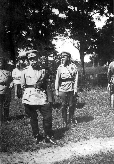 Mikhail Alekseyev, Comandante Chefe do Exército Voluntário, perto de Ekaterinodar, Rússia, 1918 de Unbekannt