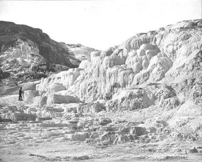 Minerva Terrace, Parque de Yellowstone, EUA, c1900. de Unbekannt