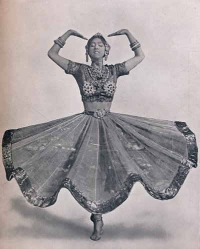 Miss Ruth St. Denis em sua Notável Dança das Índias Orientais no Teatro Aldwych, 1906 de Unbekannt