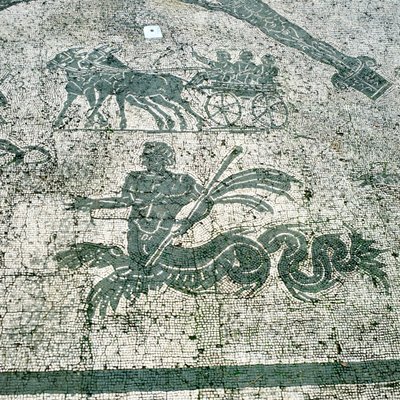 Mosaico, Carrinhos puxados por mulas com viajantes, Cisarii. século 1 dC de Unbekannt
