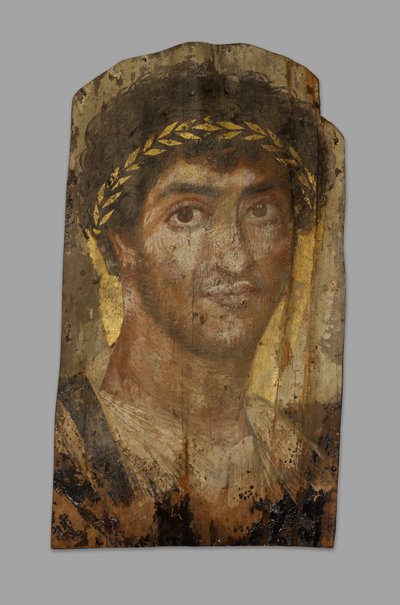 Retrato de múmia de um homem usando uma coroa de louros, Fayum, início a meados do século II. de Unbekannt