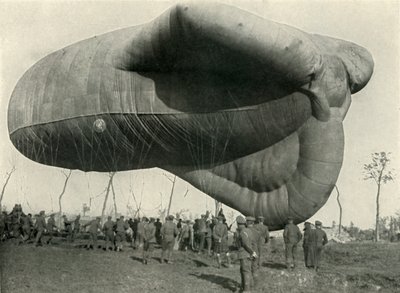 Um de nossos balões de observação, 1919. de Unbekannt